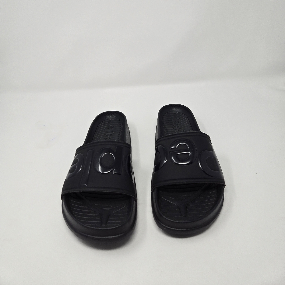 PEOPLE FOOTWEAR, UNISEX, SIZE 10 for WOMENS, SIZE 8 for MEN